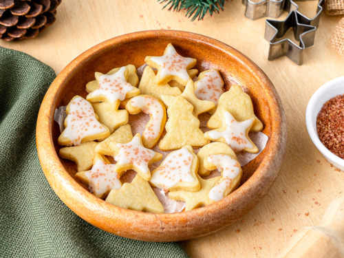 Omas Weihnachtskekse aus Mürbeteig 10 muerbeteigkekse butterplaetzchen rezept