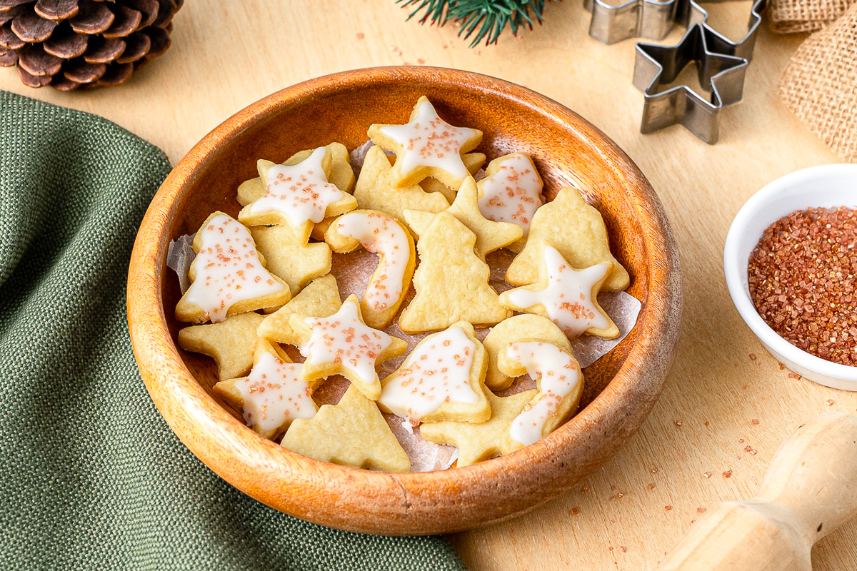 Omas Weihnachtskekse: ein Mürbeteig, viele Sorten