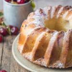 Bierkuchen mit Kirschen