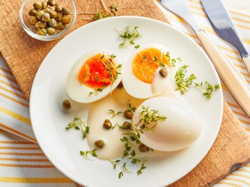 Eier in Senfsoße nach Omas Rezept 4 eier-senfsosse-oma