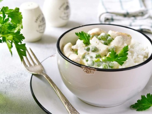 Helle Frikassee-Soße zur Restverarbeitung 4 Frikassee-sauce