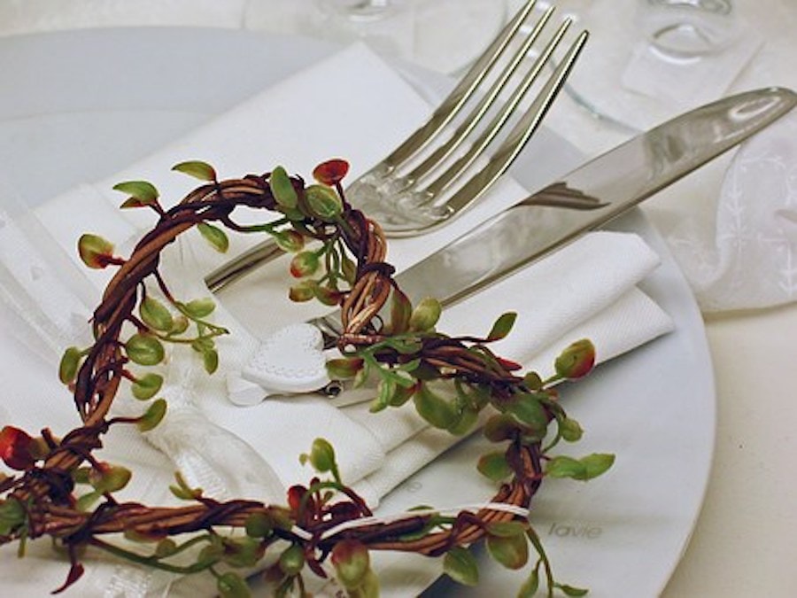 Rezept-Suche 207 Gedeckter Tisch Romanik