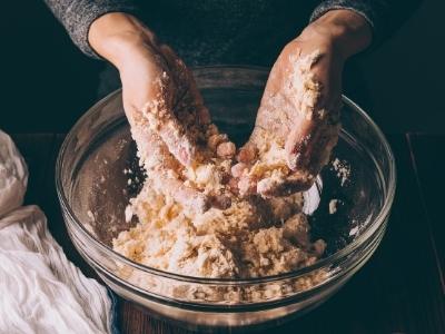 Omas saftige Streusel - für den Kuchenbelag 1 Streuselteig