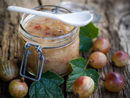 Omas fruchtige Stachelbeersoße zu Geflügel 4 sTachelbeersauce