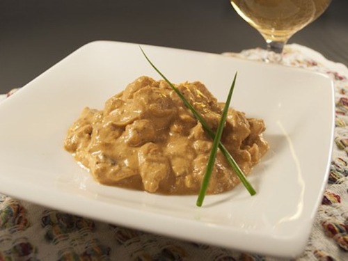Kalbstokány: Ungarisches Kalbsgeschnetzeltes 3 Kalbfleisch ungarisch fertig