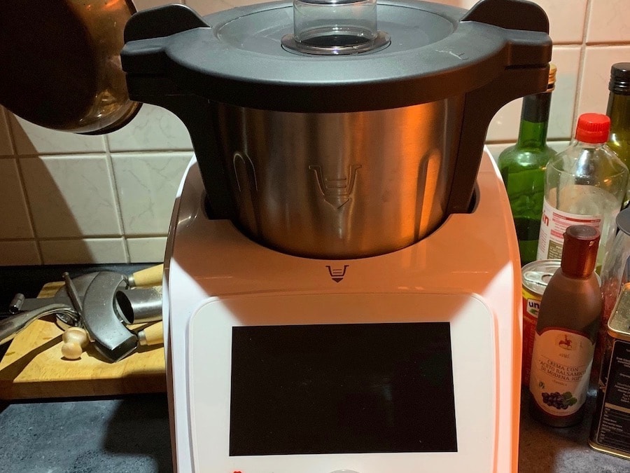 Küchenmaschine mit Kochfunktion