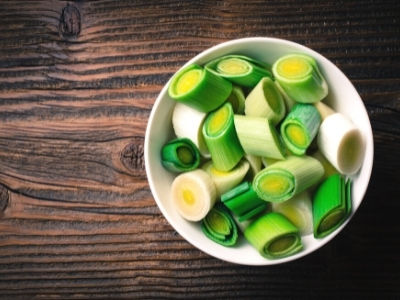 Porreesalat mit Räucherlachs - Omas Vitamine 1 porree-frisch