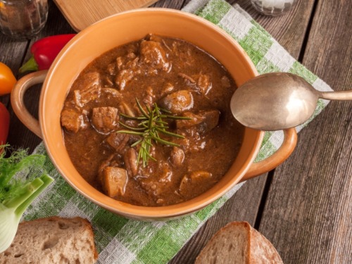 Lammgulasch mit Fenchel 4 lammgulasch-fenchel-rezept