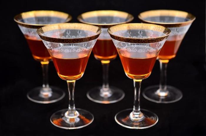 Rezept-Suche 82 Likör im Glas