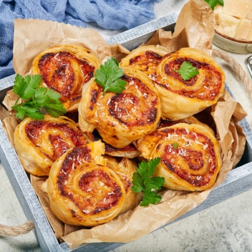 Leckere Ideen für Party und Buffet 9 pizzaschncke-blatterteig-rezept