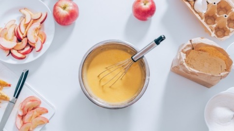 Fruchtiger Apfelkuchen mit Streuseln 4 apfelkuchen-zutaten