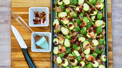 Ofen-Rosenkohl mit Honig und Speck 5 Rosenkohl auf blech