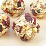 dattel-pistazienkugeln-rezept