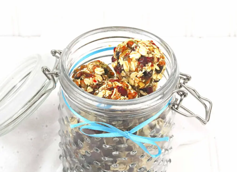 dattel-pistazienkugeln-rezept (3)