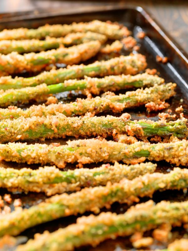 Mit Parmesan überbackener Spargel aus dem Ofen 3 gebackener-spargel-parmesankrust
