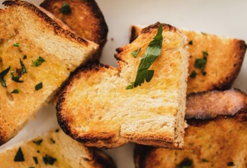 Weissbrot mit Hefe backen