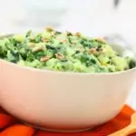 Kartoffelpüree-kraeuter-in-schuessel
