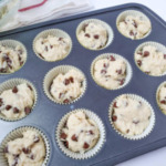 Leckere Muffins mit Schokostückchen 5 Muffins in der Form