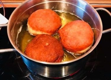 Lecker gefüllte Krapfen (Berliner Pfannkuchen) 8 Krapfen ausbacken