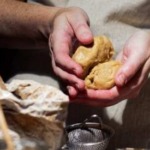 Honigkuchenteig kneten