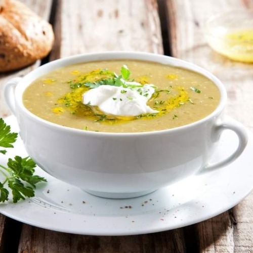 Deftiger Wirsing-Eintopf mit Schweinenacken - Oma Kocht Deftiger Wirsing-Eintopf mit Schweinenacken - Oma Kocht