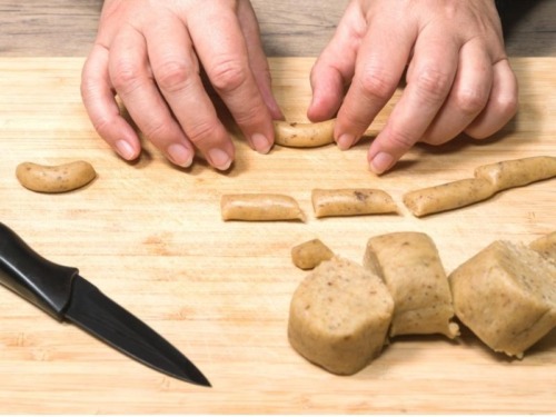 Original Wiener Vanillekipferl mit Walnüssen - Oma Kocht