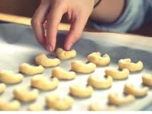 Vanillekipferl mit Mandeln blech