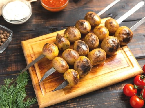 Scharfe Kartoffelspieße vom Grill 4 scharfe-kartoffelspiesse