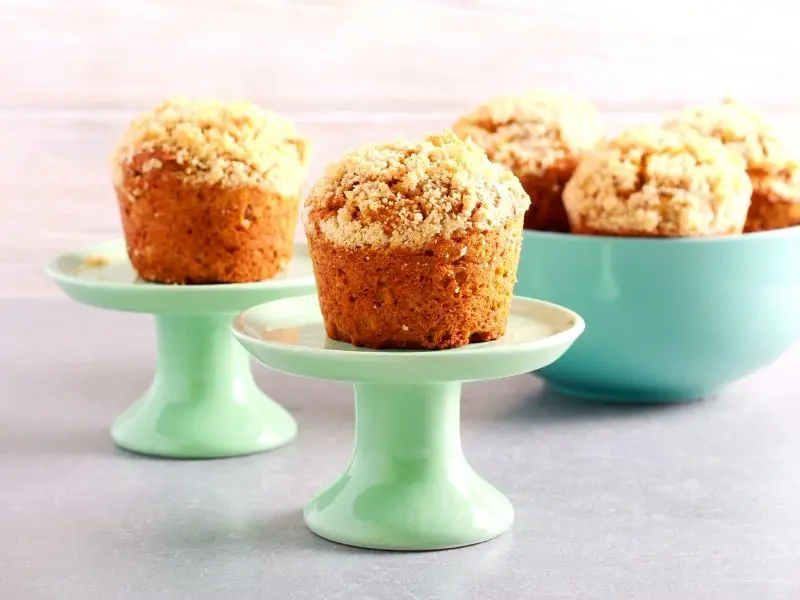 Schokoladen-Birnen-Muffins mit Streuseln 3