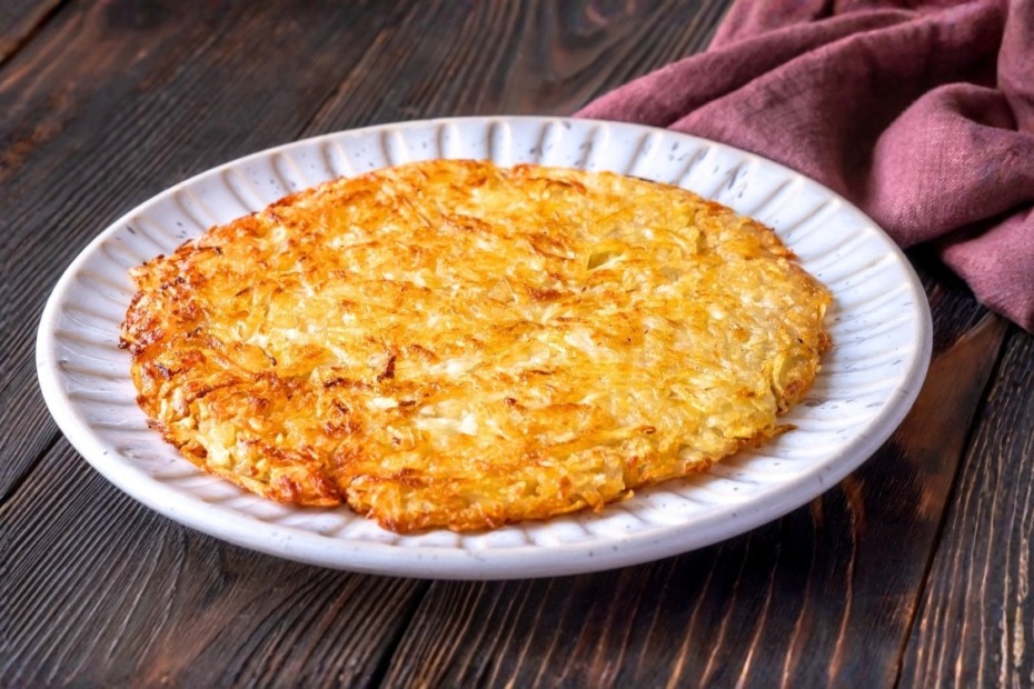 Kartoffelrösti auf Teller