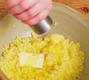 Hausgemachtes Kartoffelpüree 5 kartoffelpueree-wuerzen