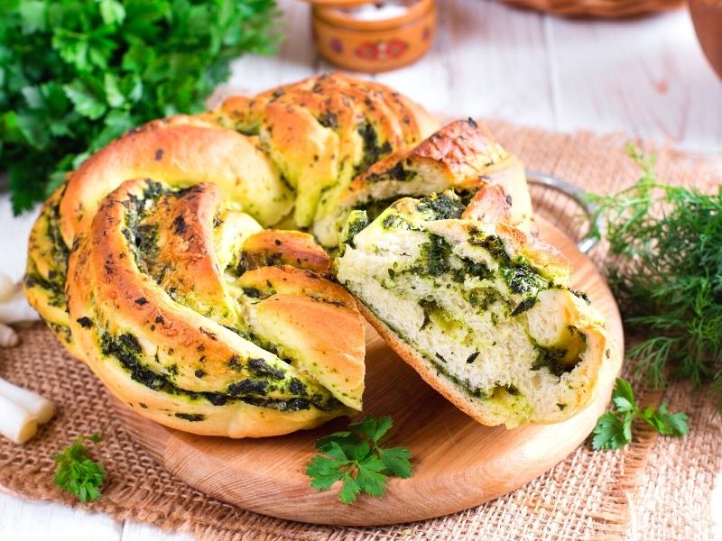 pestobrot-gerollt