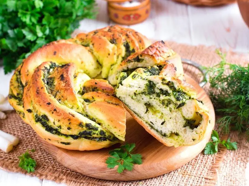 pestobrot-gerollt