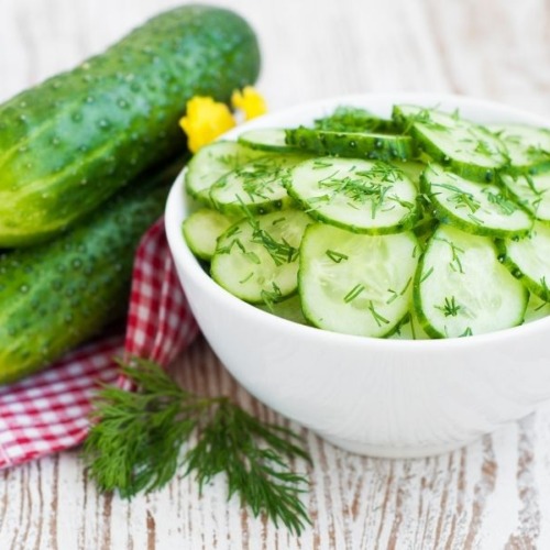 Gurkensalat mit Dill wie früher Oma Kocht