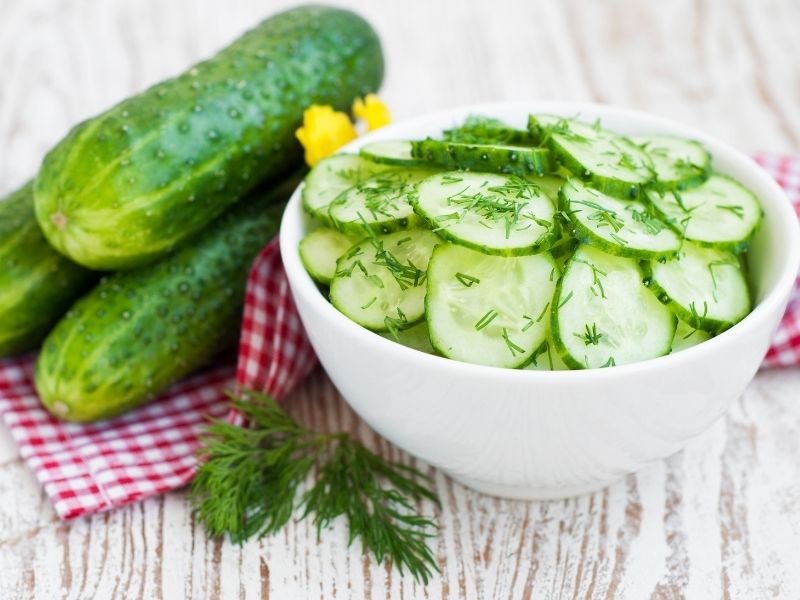 Gurkensalat mit Dill - wie früher - Oma Kocht