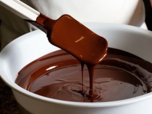 schokoglasur weich mit Löffel