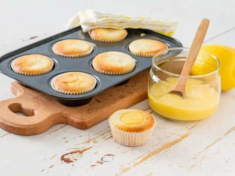 muffins-creme-füllung-lemon-curd