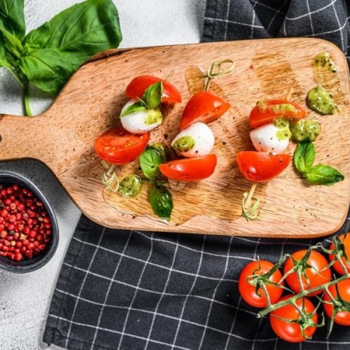 Leckere Ideen für Party und Buffet 14 tomaten-mozzarella-spiesse