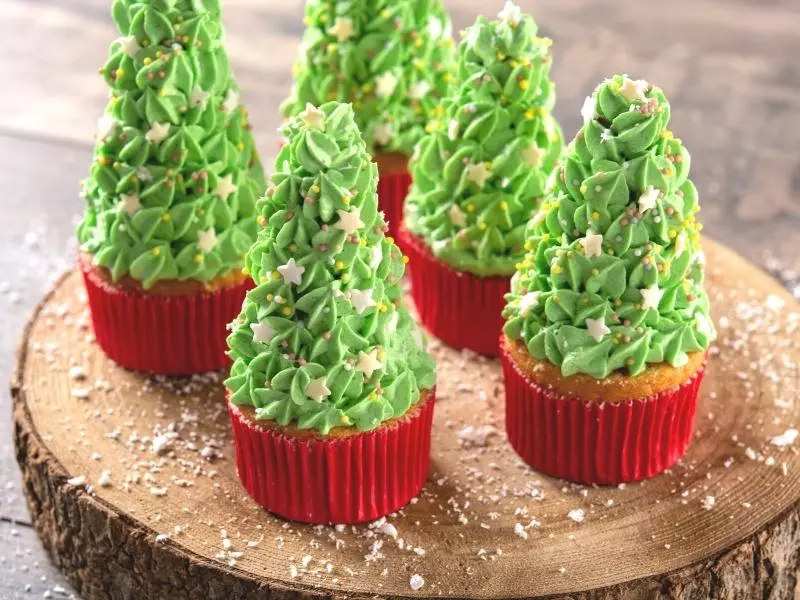 weihnachten-cupcakes-festlich