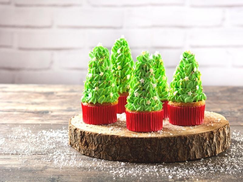 Weihnachtliche Tannenbaum-Cupcakes 1