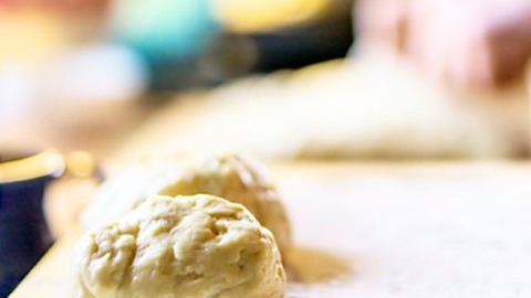 Germknödel (Hefeklöße) nach Omas Art 3 germknödel-roh-geformt