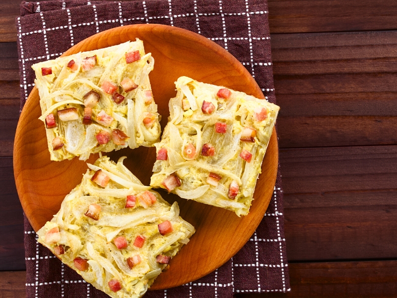 zwiebelkuchen-apfel-rezept