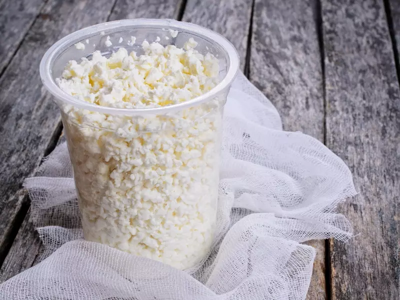 huttenkäse-behalter