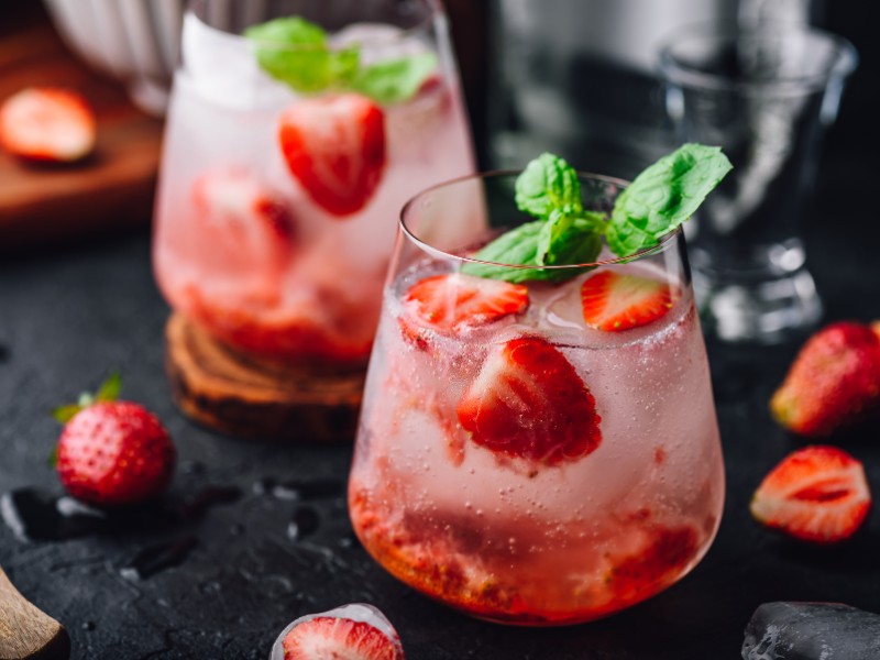 lillet-wild-berry-cocktail