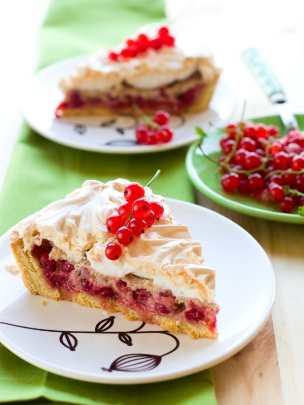 traubleskuchen-johannisbeerkuchen-baiser