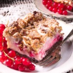 johannisbeerenkuchen-hefeteig-streusel