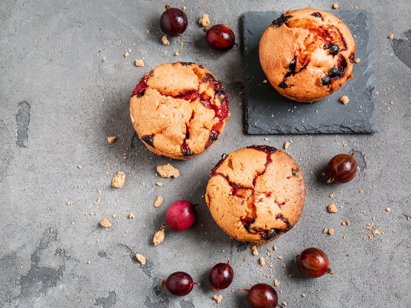 muffins-mit-stachelbeeren