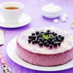 rezepte-kaesekuchen-schwarze-johannisbeere