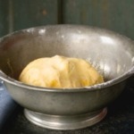 Fruchtiger Apfelkuchen mit Streuseln 5 muerbeteig-schuessel