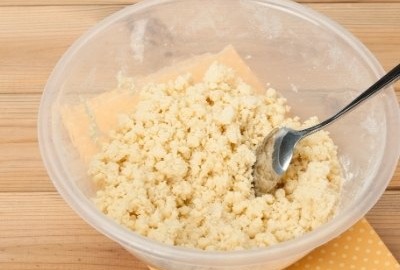 Fruchtiger Apfelkuchen mit Streuseln 6 streusel